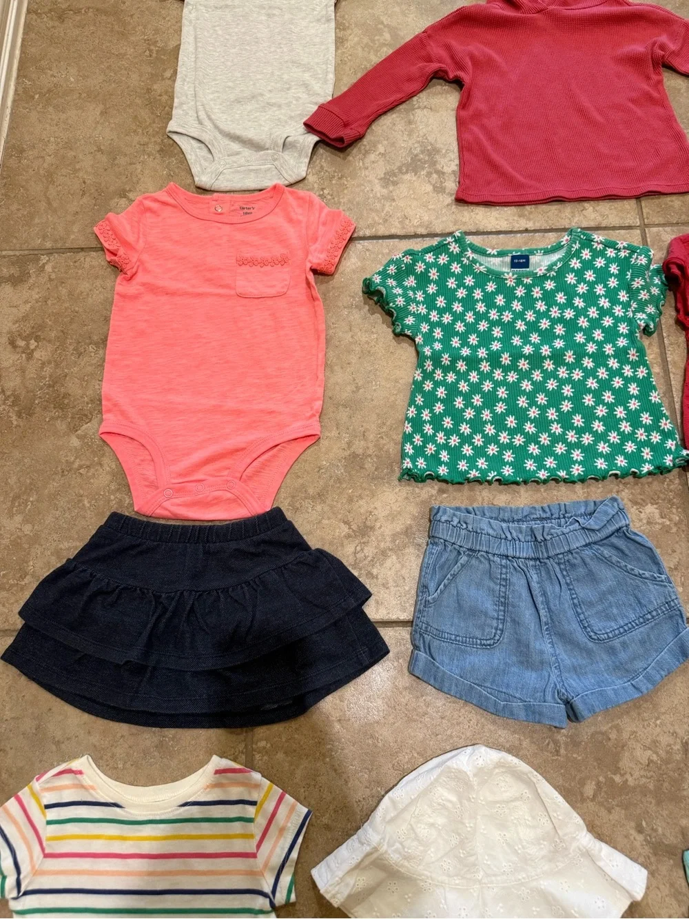 18 Month Girls Summer Clothes & Swim Bundle (Carters Old Navy Rufflebutts GAP)